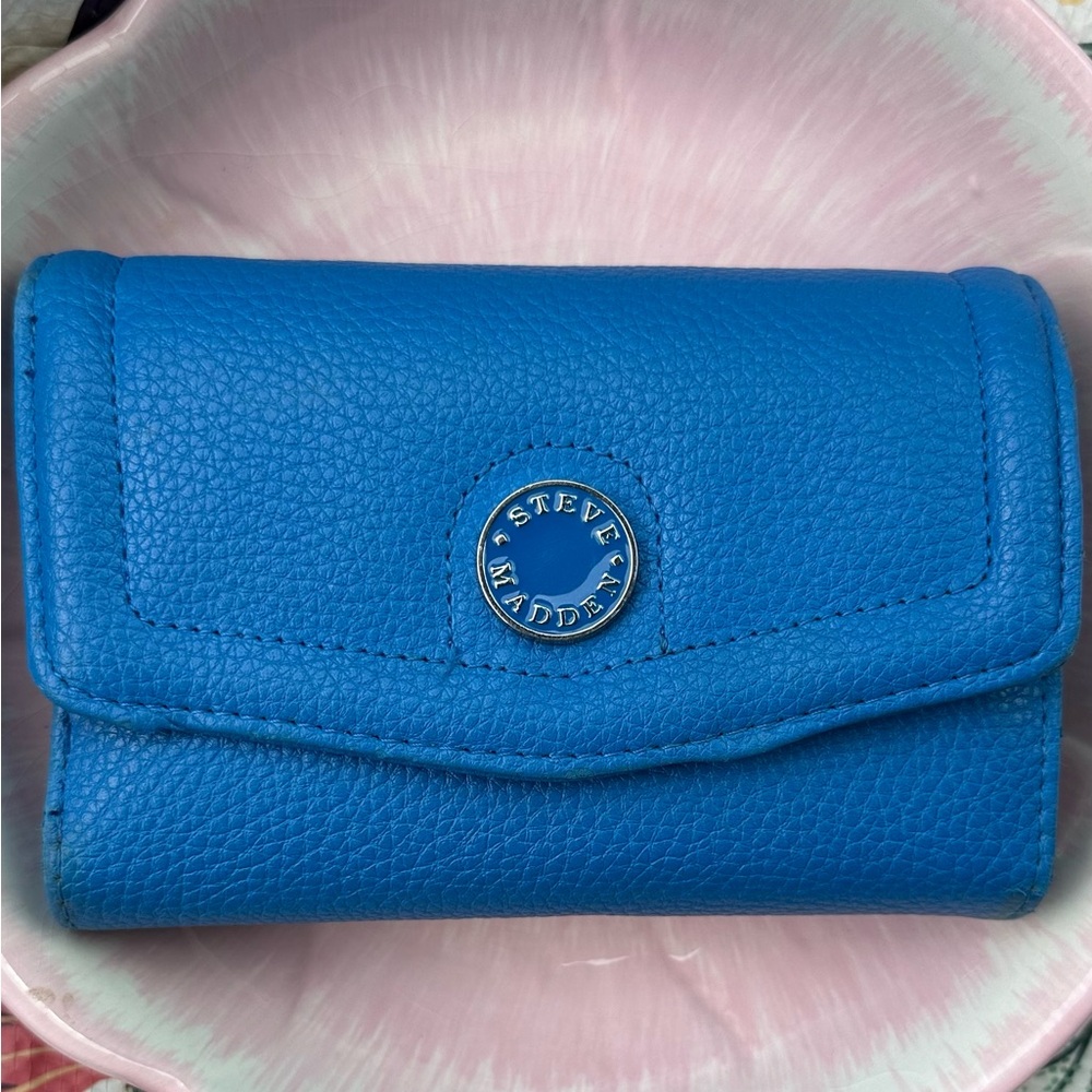 Steve Madden Blue Pebbled Brett envelope Wallet